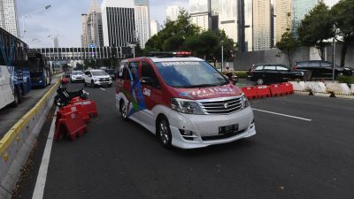 Jenis mobil yang tersebut bebas melintas dalam jalan ganjil genap